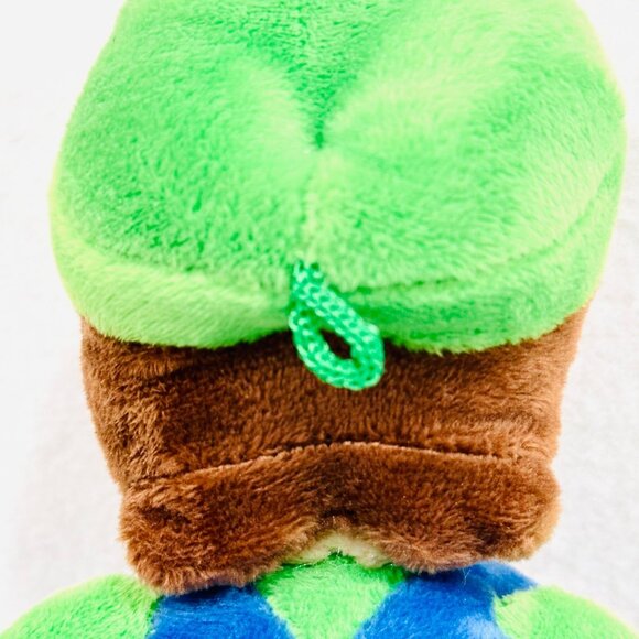 Super Mario Luigi Plush/Stuffed Toy by Good Stuff/Nintendo (2022)  - All Tags - Picture 5 of 7